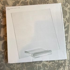 NEW Russel+Hazel acrylic tablet and pen